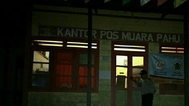 RUTINITAS POLSEK MUARA PAHU DALAM MENJAGA KAMTIBMAS PADA JAM RAWAN