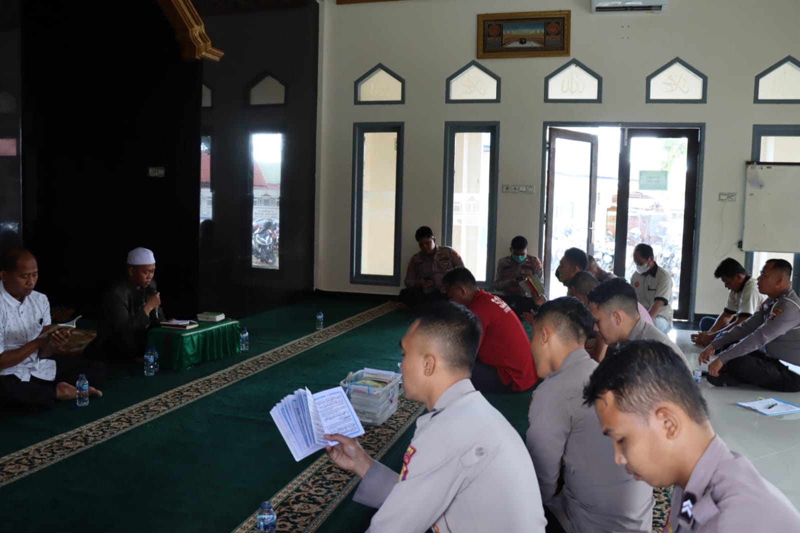 BENTUK KARAKTER ANGGOTA POLRI YANG RELIGIUS, POLRES KUTAI BARAT MELAKSANAN KEGIATAN BINROHTAL