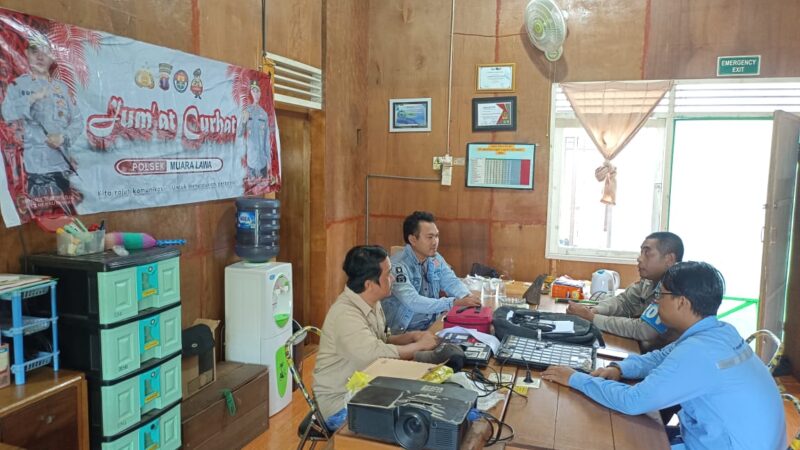 Jumat Curhat Polsek Muara Lawa Sekaligua Memberikan Himbauan Pesan-Pesan Kamtibmas kepada Masyarakat Kecamatan Muara Lawa