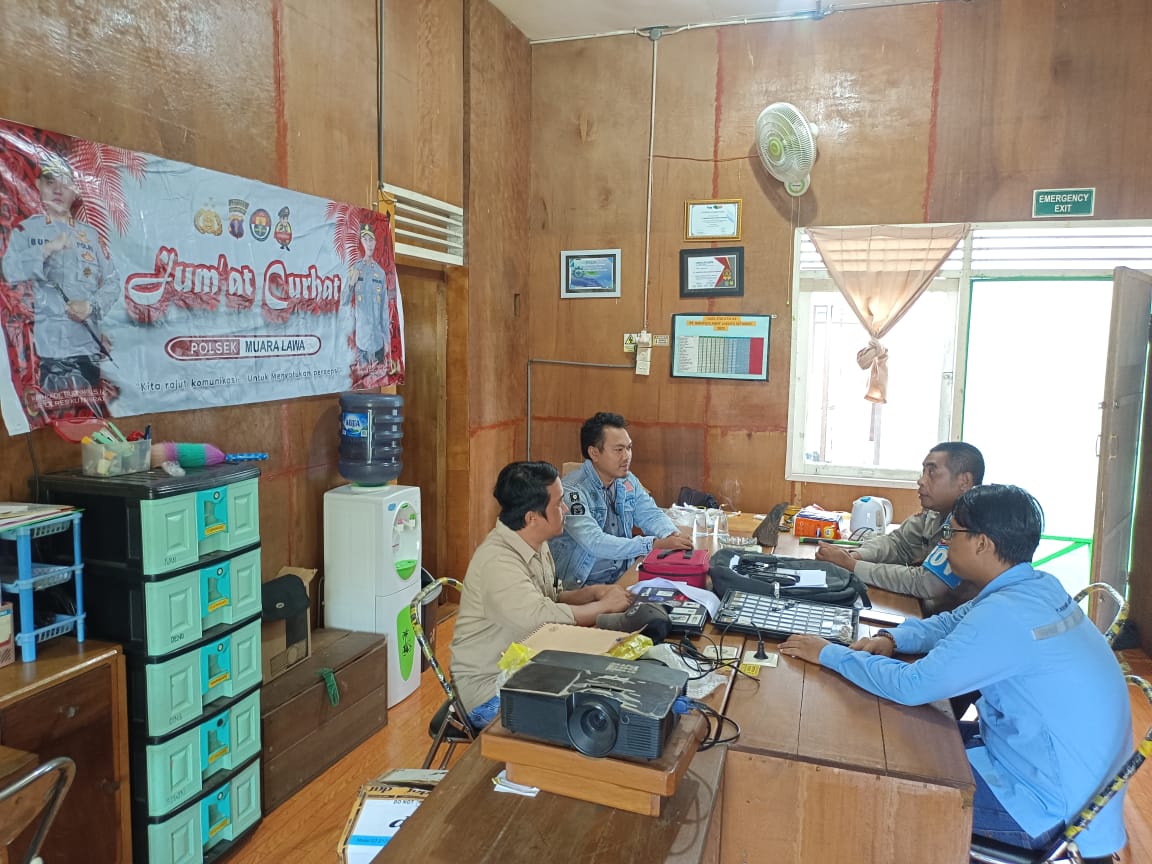 Jumat Curhat Polsek Muara Lawa Sekaligua Memberikan Himbauan Pesan-Pesan Kamtibmas kepada Masyarakat Kecamatan Muara Lawa