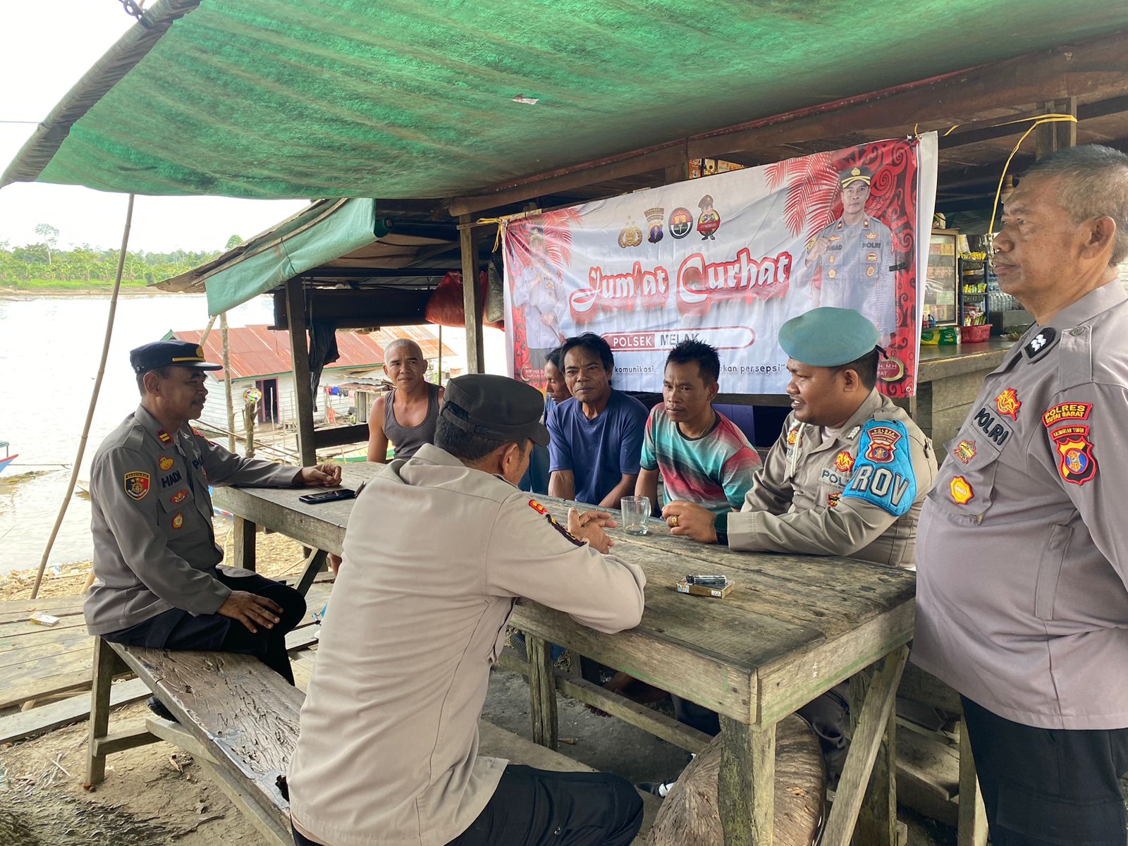 Jumat Curhat, Cara Kapolsek Melak Dengar Keluhan Masyarakat