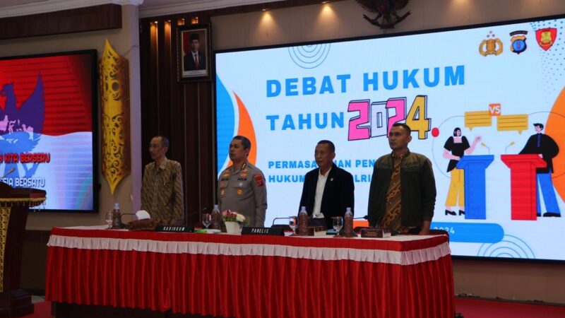 Bahas Penegakan Hukum Oleh Polri, Bidkum Polda Kaltim Gelar Lomba Debat Hukum