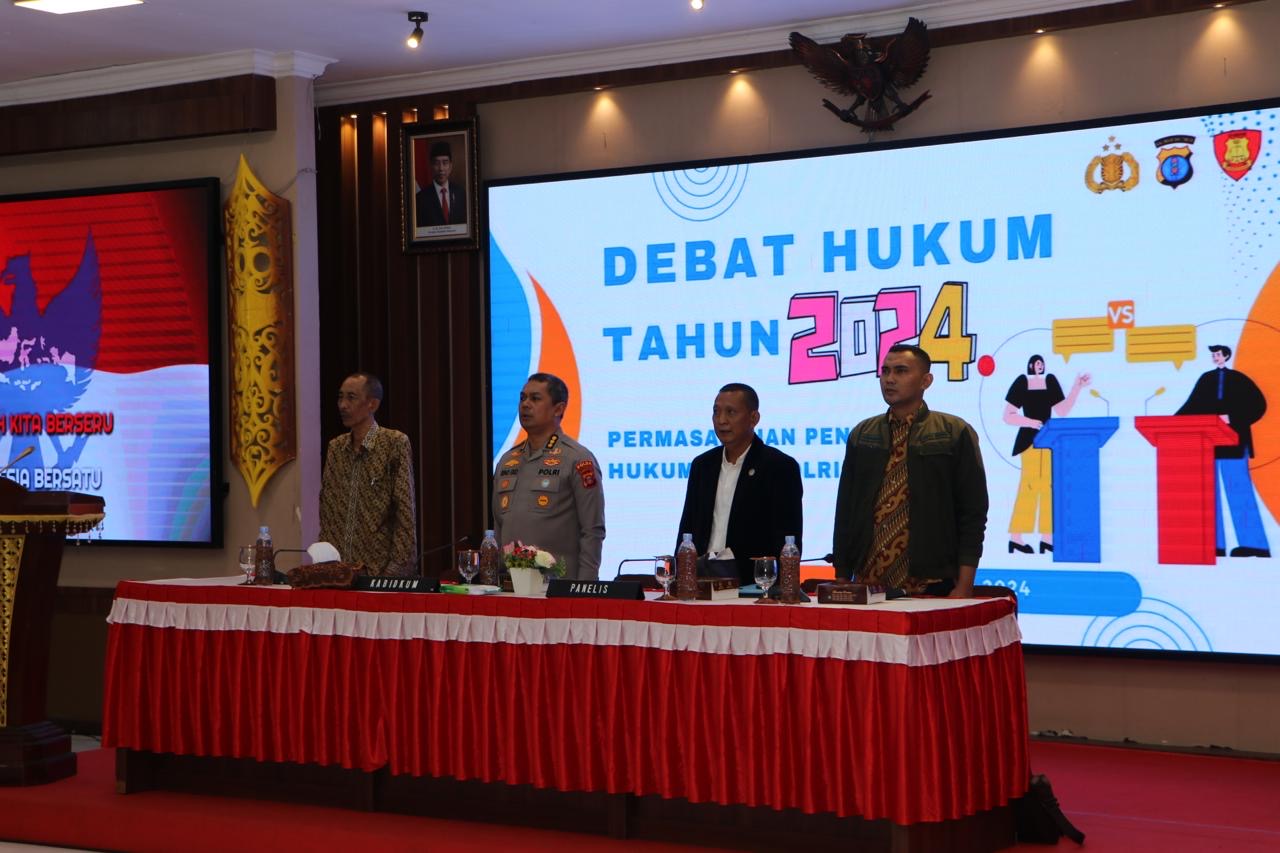 Bahas Penegakan Hukum Oleh Polri, Bidkum Polda Kaltim Gelar Lomba Debat Hukum