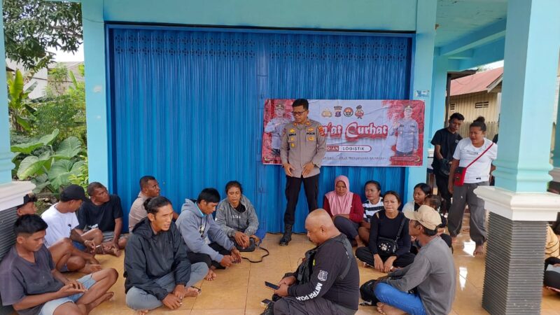 Kapolsek Bongan Laksanakan Program Kapolri Yaitu Jumat Curhat