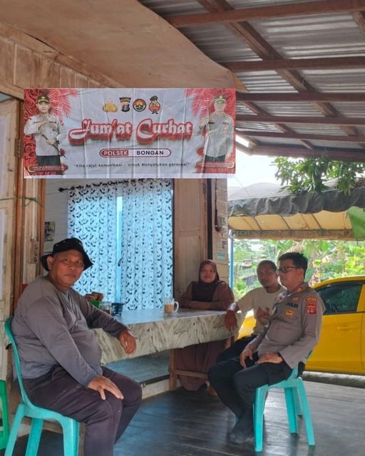 Polsek Bongan Laksanakan Giat Jumat Curhat Dengan Masyarakat Sekitar