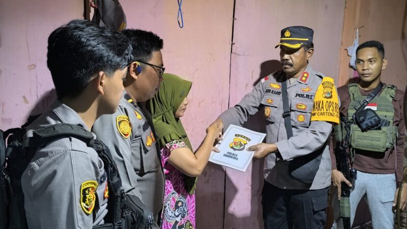 Polres Yahukimo Gelar Kunjungan Kasih ke Keluarga Korban Penganiayaan oleh Terduga KKB