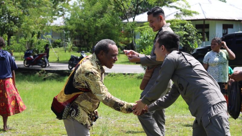 Satgas Ops Damai Cartenz 2025 Ibadah Bersama Jemaat GKI Pniel Yalimo, Doakan Kedamaian di Tanah Papua