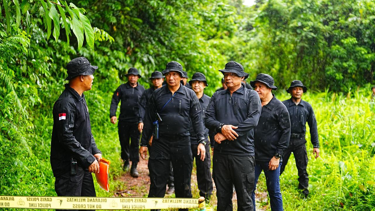 Kapolda Kaltim Bersama Pejabat Utama Ikuti Kegiatan Outbound di SPN Jonggon Kukar