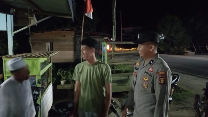 *Anggota Polsek Bongan Laksanakan Patroli Dialogis Selama Bulan Ramadhan*