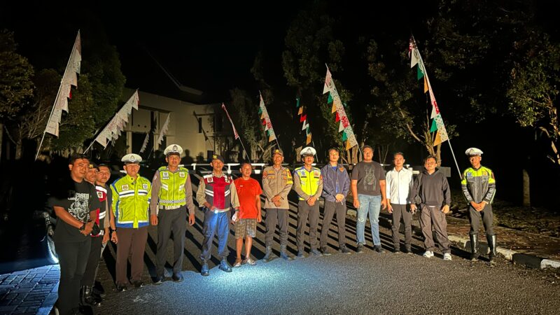 Pastikan Sitkamtibmas Aman selama Bulan Ramadhan 1446 H, Polres Kutai Barat Gelar Apel Patroli KRYD