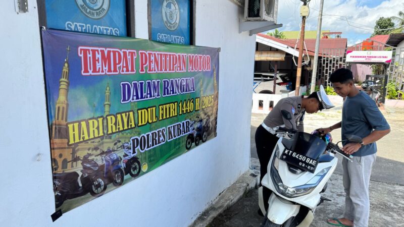 Polres Kutai Barat Buka Posko Penitipan Kendaraan Motor untuk Mudik Lebaran 1446 H / 2025