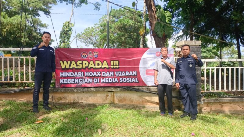 Bidhumas Polda Kaltim Pasang Spanduk Himbauan Kamtibmas di Balikpapan Selatan