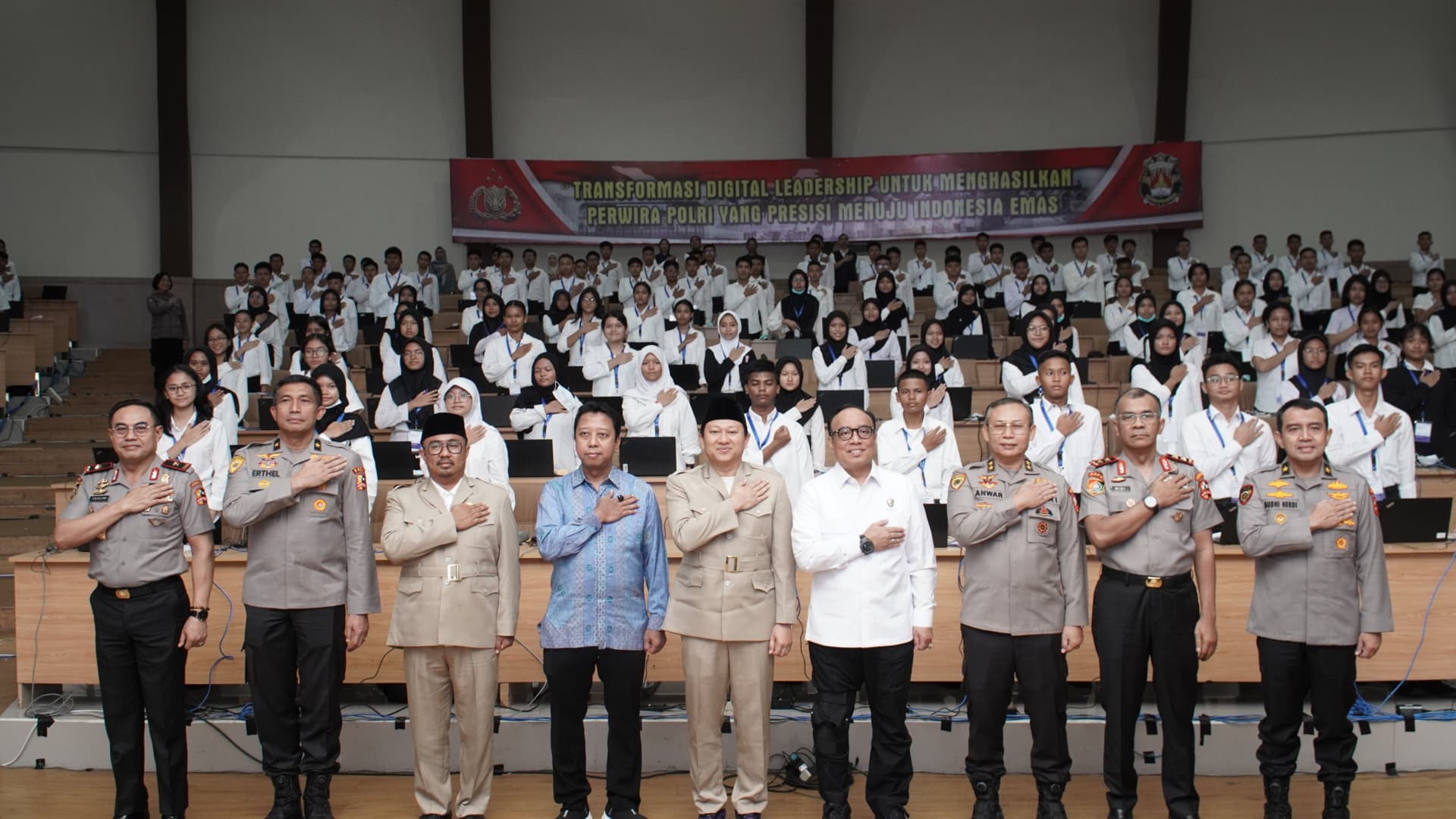 Lebih dari 300 Siswa Ikuti Seleksi Akademi Kader Bangsa dan SMA Kemala Taruna Bhayangkara: Persiapan Menuju Top 100 University Dunia
