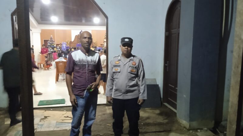 Polsek Melak Gelar Pengamanan Ketat Selama Ibadah Natal di Sekolaq Darat