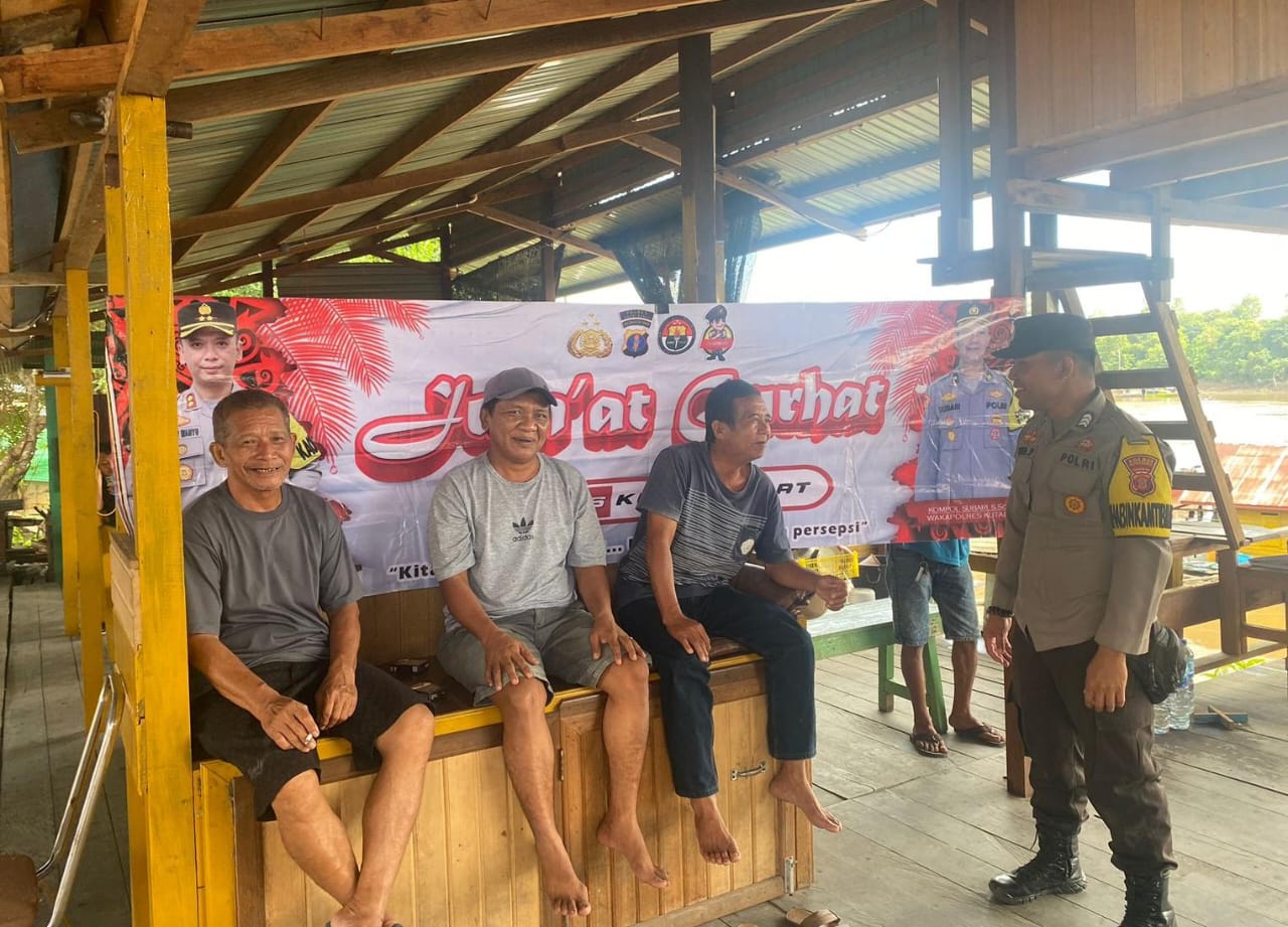 Polsek Melak Melaksanakan Jumat Curhat Bersama Masyarakat